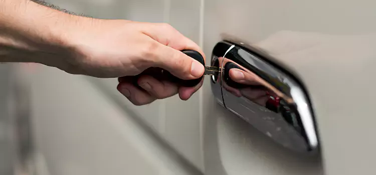 Why Choose Our Auto Locksmith Team in Moses Lake, WA?